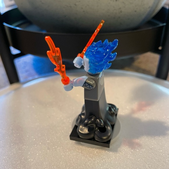 Disney Lego Minifigure “Hades” - Picture 4 of 5